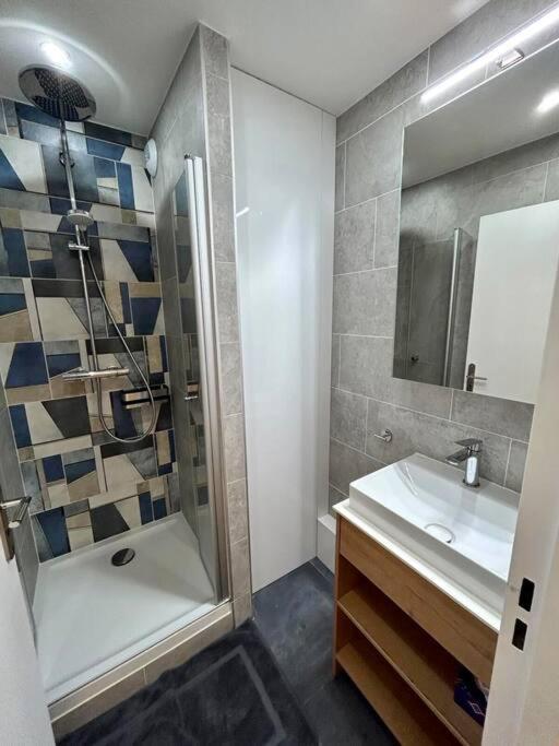 Splendid 92M2 Renovated, 4 Rooms Шарантон-ле-Пон Екстер'єр фото